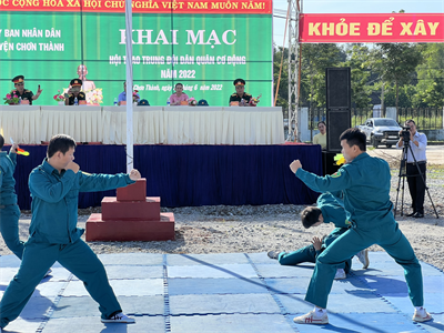 Huyện Chơn Thành khai mạc Hội thao Trung đội Dân quân cơ động năm 2022