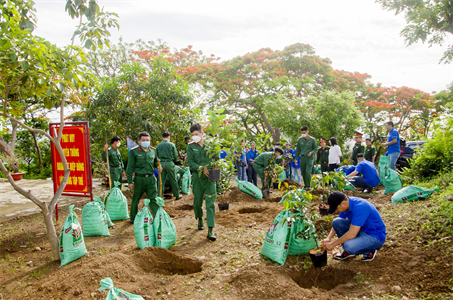 Cụm thi đua các đại đội sơ kết Phong trào Thi đua Quyết thắng 6 tháng đầu năm 2022