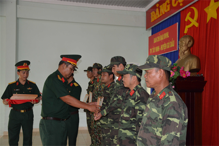 Thành phố Tây Ninh và huyện Gò Dầu hoàn thành tốt nhiệm vụ huấn luyện cán bộ dự bị động viên năm 2022