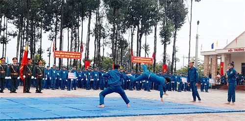 Huyện Đồng Phú: 308 vận động viên tham gia Hội thao trung đội dân quân cơ động
