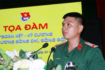 Chi đoàn Cơ quan Cục Chính trị Quân khu tọa đàm “Đoàn kết - kỷ cương - yêu thương đồng chí, đồng đội”