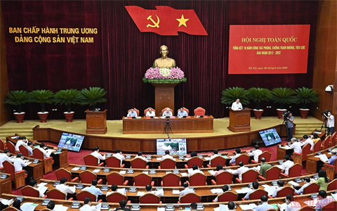Tham nhũng, tiêu cực bị đánh trúng, đánh đúng