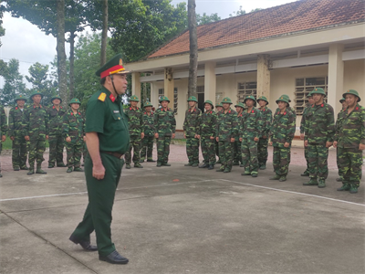 Ban CHQS thị xã Tân Uyên, tỉnh Bình Dương tập huấn cán bộ khung B lực lượng dự bị động viên
