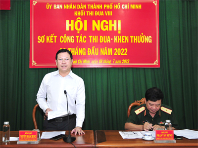 Khối thi đua VIII UBND TPHCM làm tốt công tác thi đua, khen thưởng 6 tháng đầu năm