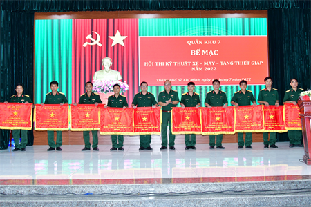 Quân khu 7 bế mạc hội thi kỹ thuật Xe-máy, Tăng thiết giáp năm 2022