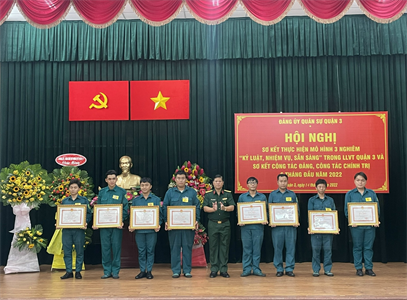 Đảng ủy Quân sự Quận 3 sơ kết mô hình “3 nghiêm”