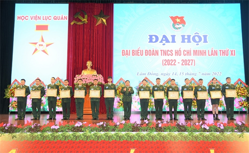 Đoàn viên thanh niên Học viện Lục quân xung kích, sáng tạo, hoàn thành xuất sắc mọi nhiệm vụ