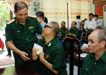 Sáng mãi đạo lý "Uống nước nhớ nguồn"