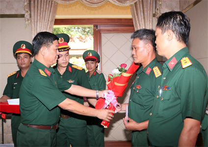 Cục Hậu cần Quân khu họp mặt kỷ niệm 75 năm Ngày thương binh liệt sĩ