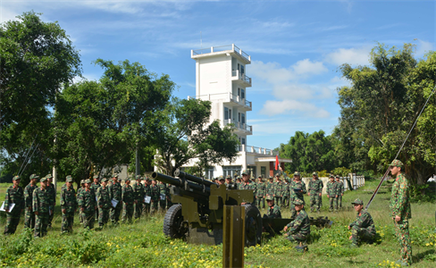 Bộ CHQS tỉnh Tây Ninh huấn luyện cán bộ binh chủng quân nhân dự bị