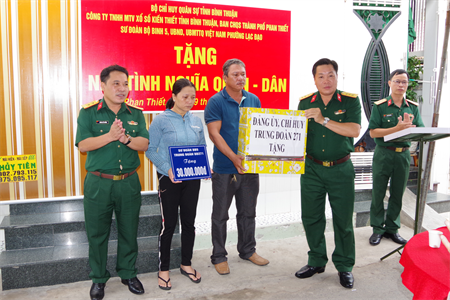 LLVT thành phố Phan Thiết phối hợp xây tặng “nhà tình nghĩa quân – dân”