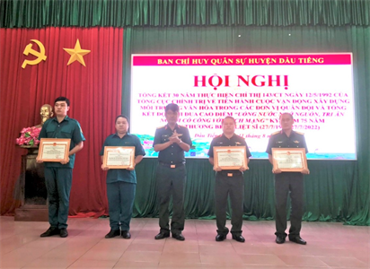 Ban CHQS huyện Dầu Tiếng tổng kết 30 năm xây dựng môi trường văn hóa trong Quân đội