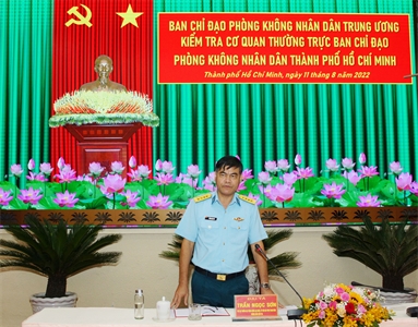 Thành phố Hồ Chí Minh thực hiện tốt công tác phòng không nhân dân