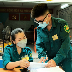 Nữ dân quân gương mẫu, trách nhiệm