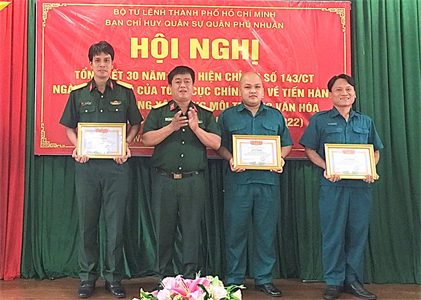 Ban CHQS quận Phú Nhuận tổng kết 30 năm xây dựng môi trường văn hóa