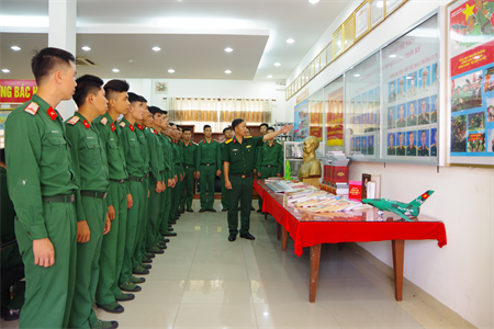 Giáo dục truyền thống cách mạng cho thế hệ trẻ