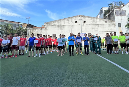 Giải bóng đá chào mừng 77 năm Cách mạng Tháng Tám, Quốc khánh 2/9 của LLVT phường Hòa Thạnh