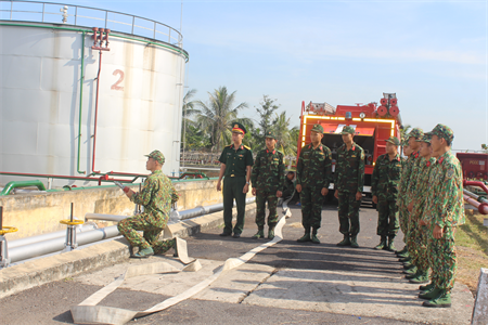 Đảng ủy Kho VK102: Đưa việc học và làm theo Bác trở thành việc làm thường xuyên