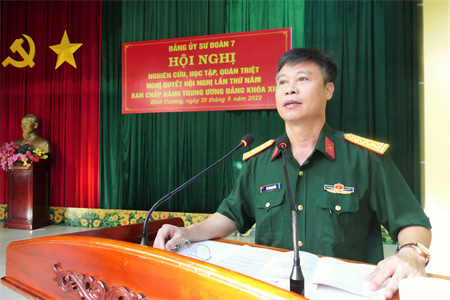 Đảng ủy Sư đoàn 7 học tập, quán triệt Nghị quyết Hội nghị lần thứ năm Ban Chấp hành Trung ương Đảng khóa XIII