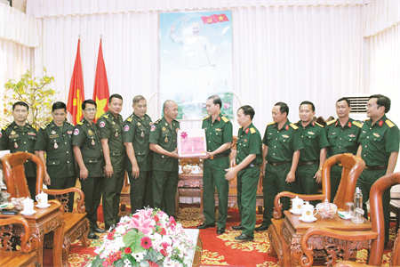 Đẩy mạnh đối ngoại quốc phòng xây dựng biên giới hòa bình ổn định