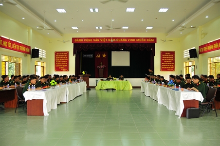 Cục Quân huấn (Bộ Quốc phòng) kiểm tra công tác chuẩn bị huấn luyện Trung đoàn Gia Định năm 2017.