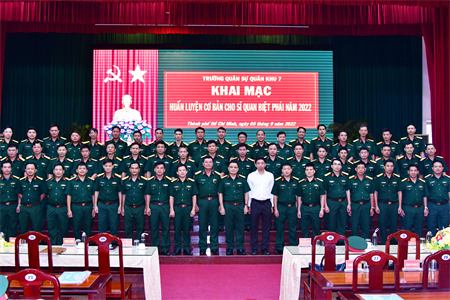 Trường Quân sự Quân khu 7 khai mạc huấn luyện cơ bản cho Sĩ quan biệt phái năm 2022