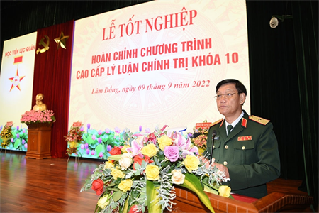 Học viện Lục quân: 203 học viên hoàn chỉnh cao cấp lý luận chính trị khóa 10
