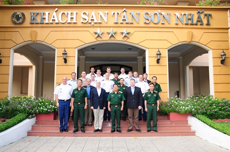 Đoàn Đại học chỉ huy – tham mưu Lục quân Hoa Kỳ thăm Quân khu 7