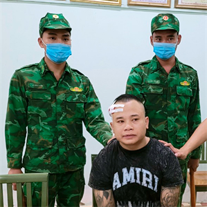 Đồn Biên phòng cửa khẩu Mỹ Quý Tây bắt đối tượng vận chuyển vũ khí trái phép