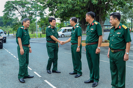 Đại tướng Lương Cường thăm, làm việc tại Quân đoàn 4