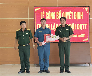 Thành lập Tiểu đội dân quân thường trực xã Long Thượng