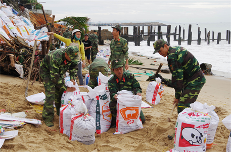 Lực lượng vũ trang tỉnh Bình Thuận chủ động phòng, chống bão số 4