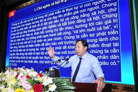 Bộ Tư lệnh TPHCM học tập tác phẩm của Tổng Bí thư Nguyễn Phú Trọng