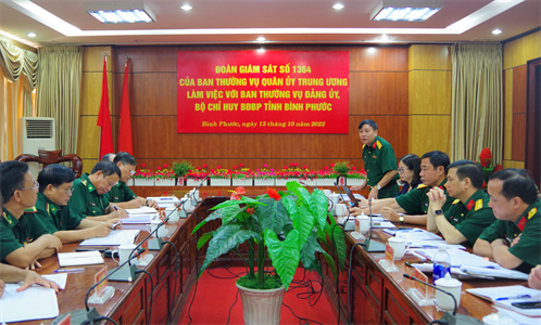Đoàn giám sát của Quân ủy Trung ương làm việc với Bộ đội Biên phòng tỉnh Bình Phước