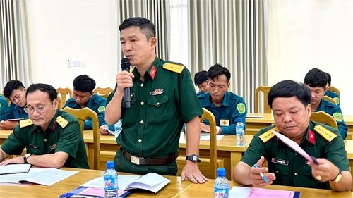 Bộ CHQS tỉnh Bình Dương đối thoại dân chủ với cán bộ, chiến sĩ