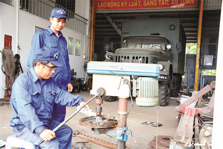 Trạm bảo dưỡng, sửa chữa tổng hợp Phòng Kỹ thuật, Bộ CHQS tỉnh Tây Ninh: Khắc phục khó khăn để trưởng thành, phát triển