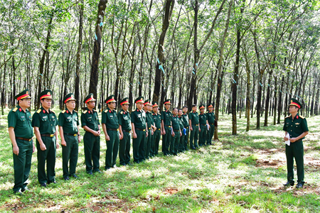 Bộ Tham mưu Quân khu 7 kiểm tra công tác chuẩn bị diễn tập của Sư đoàn 302