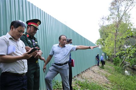Bộ Tư lệnh TPHCM kiểm tra công tác phòng chống thiên tai ở thành phố Thủ Đức