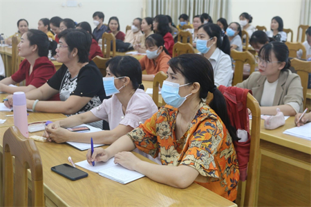 Thị xã Tân Uyên, tỉnh Bình Dương bồi dưỡng kiến thức quốc phòng và an ninh cho cán bộ, giáo viên các trường THPT