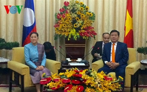 Bí thư Thành ủy TPHCM Đinh La Thăng tiếp Chủ tịch Quốc hội Lào