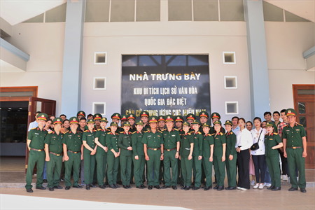 Đoàn Văn công Quân khu 7 tổ chức các hoạt động về nguồn