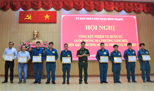 UBND quận Bình Thạnh tổng kết nhiệm vụ quân sự, quốc phòng địa phương năm 2022