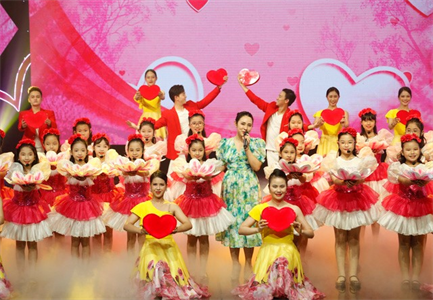 18 tỷ đồng ủng hộ trong đêm Gala kỷ niệm 14 năm Trái tim cho em