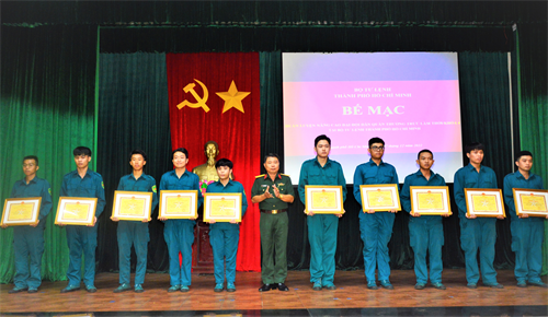 Bộ Tư lệnh TPHCM bế mạc huấn luyện nâng cao Đại đội dân quân thường trực lâm thời khóa 4