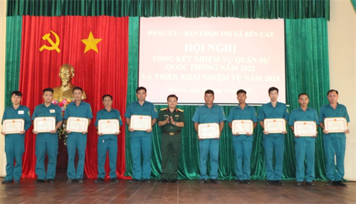 Ban CHQS thị xã Bến Cát triển khai nhiệm vụ năm 2023
