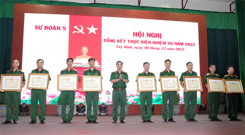 Sư đoàn 5 tổng kết nhiệm vụ năm 2022