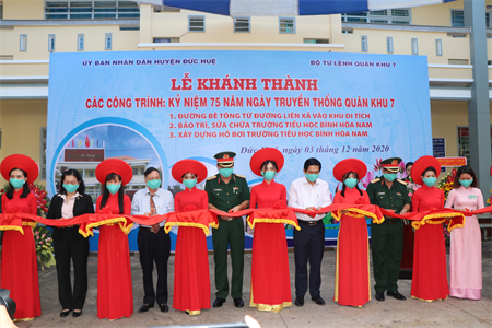 Lực lượng vũ trang Quân khu xây dựng nông thôn mới Bình Hòa Nam