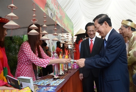 Liên hoan ASEAN + 3 tại Phnom Penh