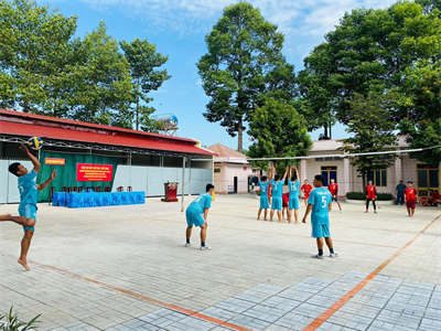 Giải thể thao Ban CHQS thành phố Tây Ninh kỷ niệm Ngày Thành lập QĐND Việt Nam