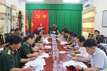 Quân khu kiểm tra công tác tuyển quân năm 2023 tại thị xã Bến Cát, Bình Dương